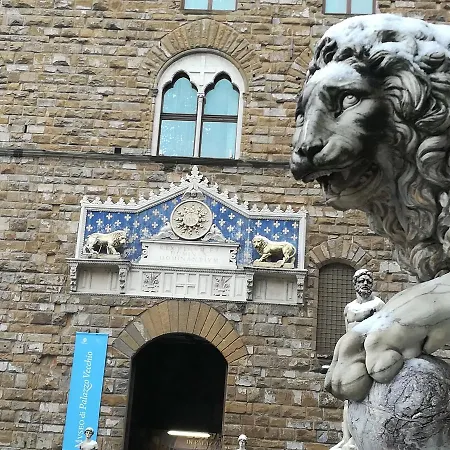 Lost In Florence-2